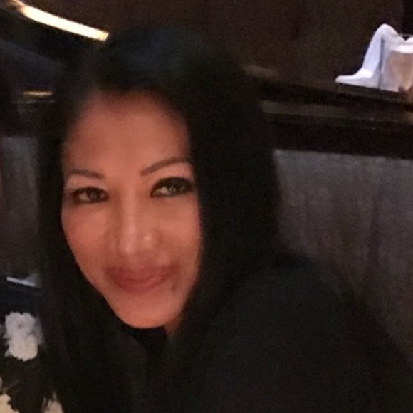 Meet your Posher, Jenna - Picture 1 of 1